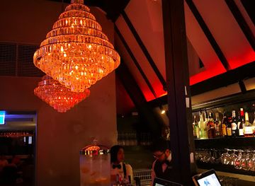 australia/north-east-south-australia/bar/hennessy-rooftop-bar