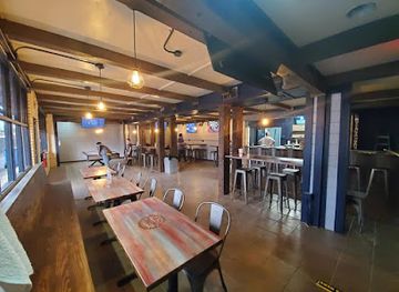 north-carolina/hickory/bar/13-twenty-hickory-pub-1320-pub