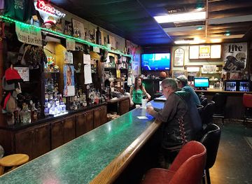 louisiana/atchafalaya-basin/bar/green-oaks-lounge