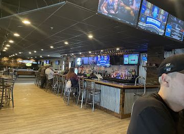 maine/bangor/bar/penobscot-pour-house