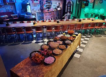 israel/kfar-saba/bar/retro-diner-bar