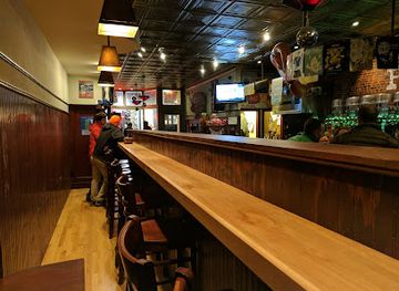 maine/mid-coast/bar/the-thirsty-pig