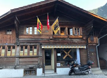 switzerland/bernese-oberland/bar/hangar-32