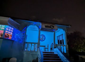 barbados/christ-church/bar/hang-10-sports-bar-restaurant