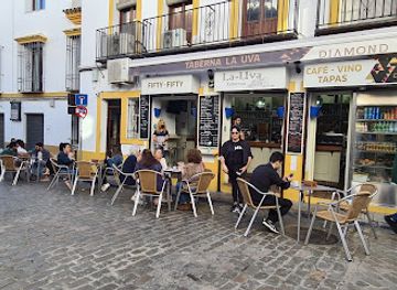 spain/cordoba/san-basilio/bar/bar-la-uva