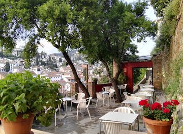 spain/granada/bar/huerto-del-loro