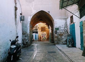 israel/akko/templar-tunnel/bar/falafel-shmasya