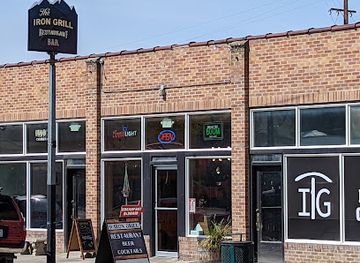 washington/the-okanogan/bar/iron-grill