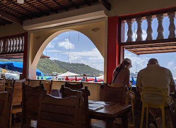 sint-maarten/great-bay-beach/bar/bigwood