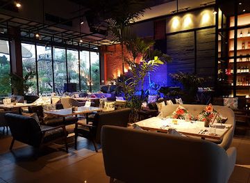 thailand/udon-thani/bar/upper-bar-restaurant