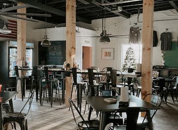 virginia/grayson-highlands-state-park/bar/stateline-outpost-grub