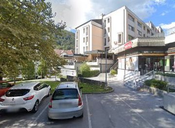 slovenia/zasavje/bar/kropivsek-karlo-s-p-saloon-caffe