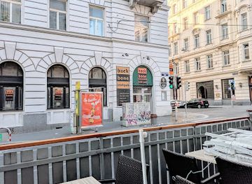 austria/vienna/neubau/bar/backbone-irish-pub