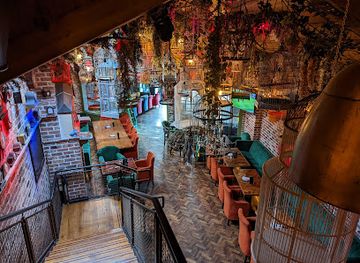 ireland/mourne-mountains/bar/ginger-janes