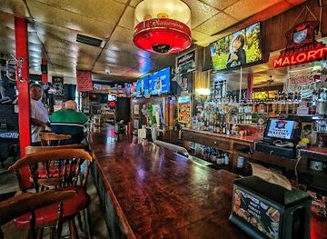 illinois/peoria/bar/castle-s-patio-inn