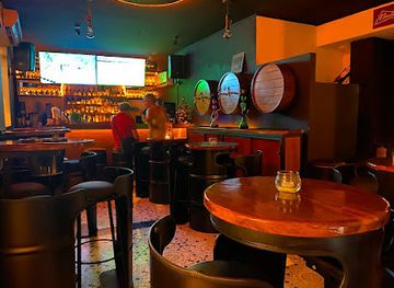 colombia/cartagena-coast/bar/tap-ten-bar-cartagena