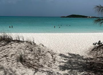 the-bahamas/ragged-island/bar/brea-s-delights-bar-grill