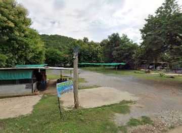 thailand/erawan-national-park/bar/c-b-bar