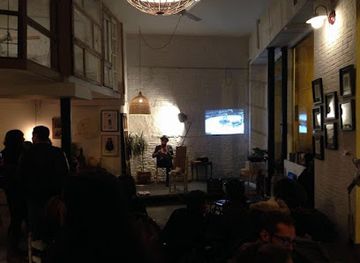 spain/seville/bar/gallo-rojo-factoria-de-creacion