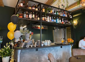 latvia/riga/central-district/bar/this-place-doesn-t-need-a-name-skunu