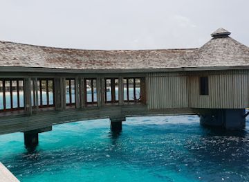 maldives/lhaviyani-atoll/bar/aquarium-restaurant-bar-hurawali