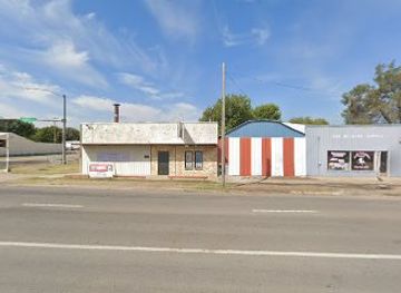 kansas/flint-hills/bar/gloria-s-bar