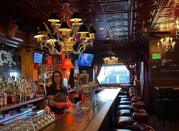 colorado/northwest-colorado/bar/the-bar-car