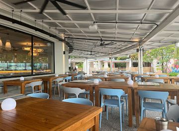 singapore/tampines/bar/stella-seaside-lounge