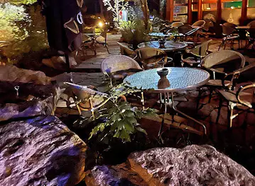 Drink'A'Bell Pub und Café