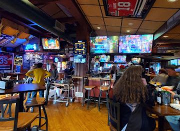 illinois/driftless-area/bar/countryside-saloon