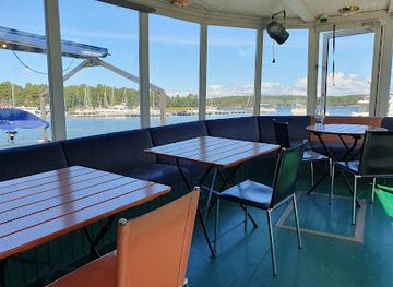 finland/urho-kekkonen-national-park/bar/najaden-bar-pizzeria