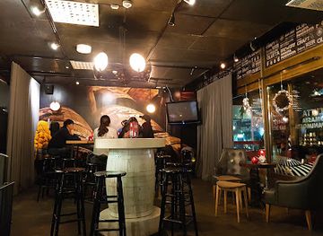 finland/helsinki/kamppi/bar/ravintola-teerenpeli