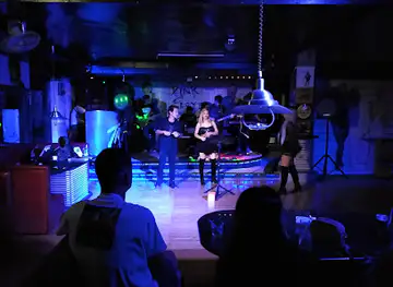 Queen Victoria Bar