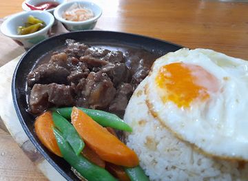 philippines/anawangin-cove/bar/bikes-belly