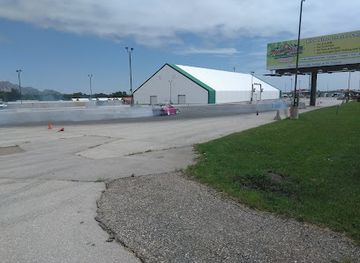 south-dakota/bear-butte-state-park/bar/the-thunderdome