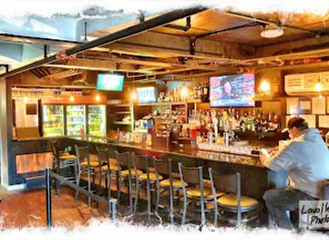 massachusetts/worcester-county/bar/valentinos