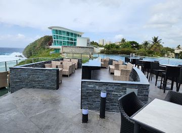 guam/asan-beach-park/bar/cliff-bar-oasis