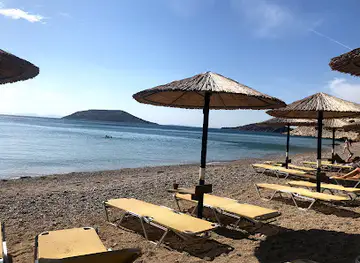 The island beach bar
