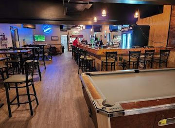 louisiana/lake-pontchartrain/bar/whiskey-bar-grill