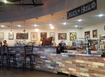 florida/st-augustine-beach/bar/cafe-eleven-restaurant-catering