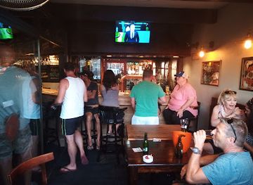 south-africa/western-cape/bar/the-royal-oak-pub