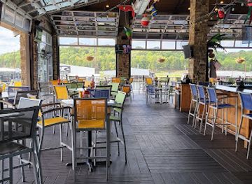 oklahoma/lake-texoma/bar/the-island