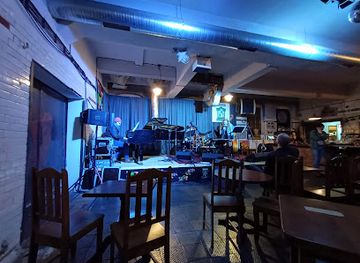 poland/lubusz-land/bar/piekarnia-cichej-kobiety