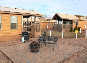 arizona/petrified-forest-national-park/bar/holbrook-petrified-forest-koa-journey