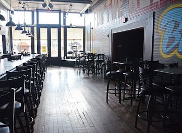 alabama/shoals/bar/for-the-record-music-hall-bar