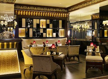 france/cannes/la-croisette/bar/bar-fouquet-s-cannes