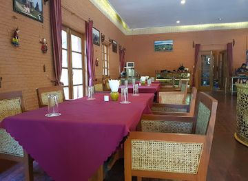 myanmar-burma/bagan/bar/royal-restaurant