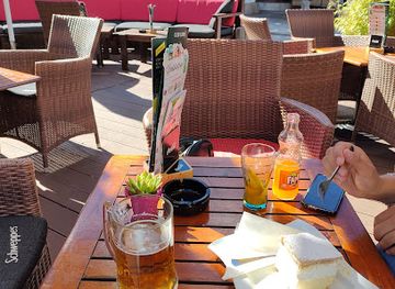 slovenia/lake-bled/bar/club-stop