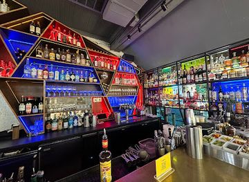 texas/houston/bar/better-luck-tomorrow