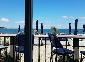 new-york/montauk/bar/navy-beach-restaurant-montauk-seafood-restaurant